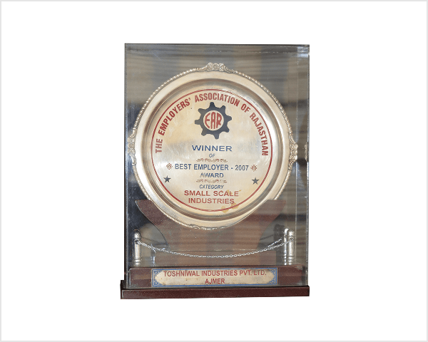 awards3-min